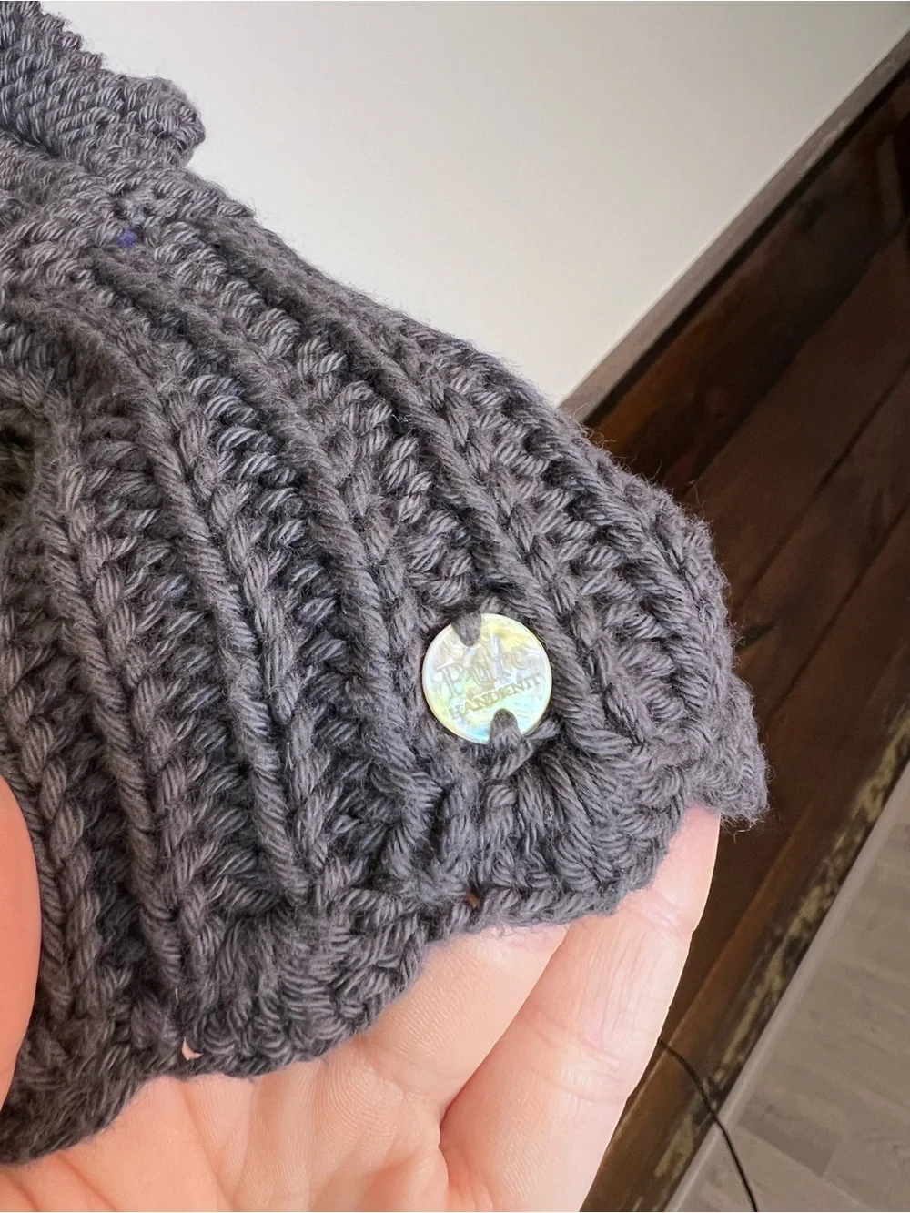 Pure Handknit by Fresh Produce Gray Sweater Shrug- M
